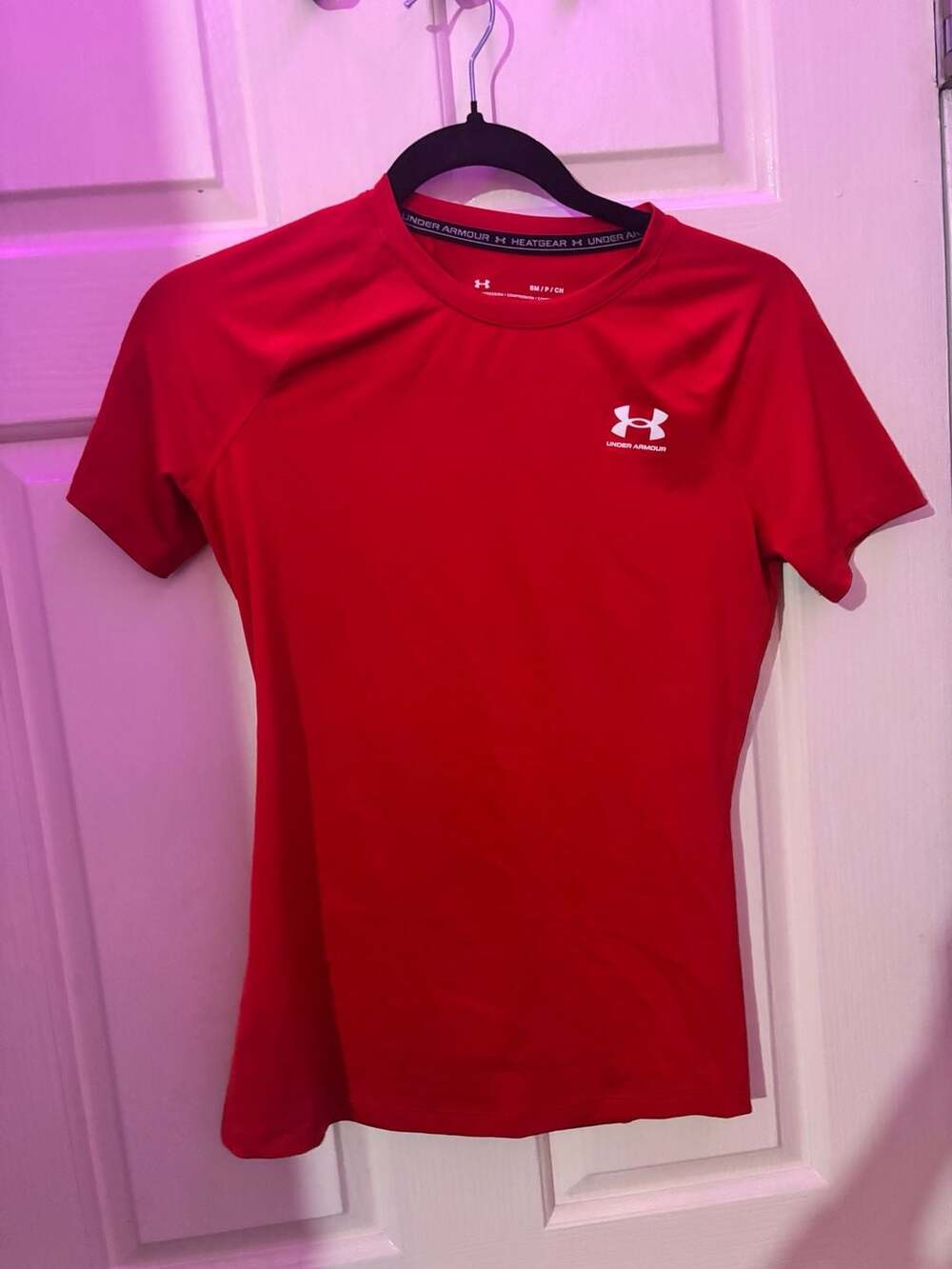 Under Armour HeatGear Compression Shirt Size SM Red